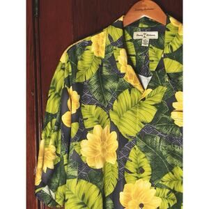 TOMMY BAHAMA YELLOW GREEN ON LLT BLACK S/S SHIRT SIZE XL COPYRIGHTED PRINT